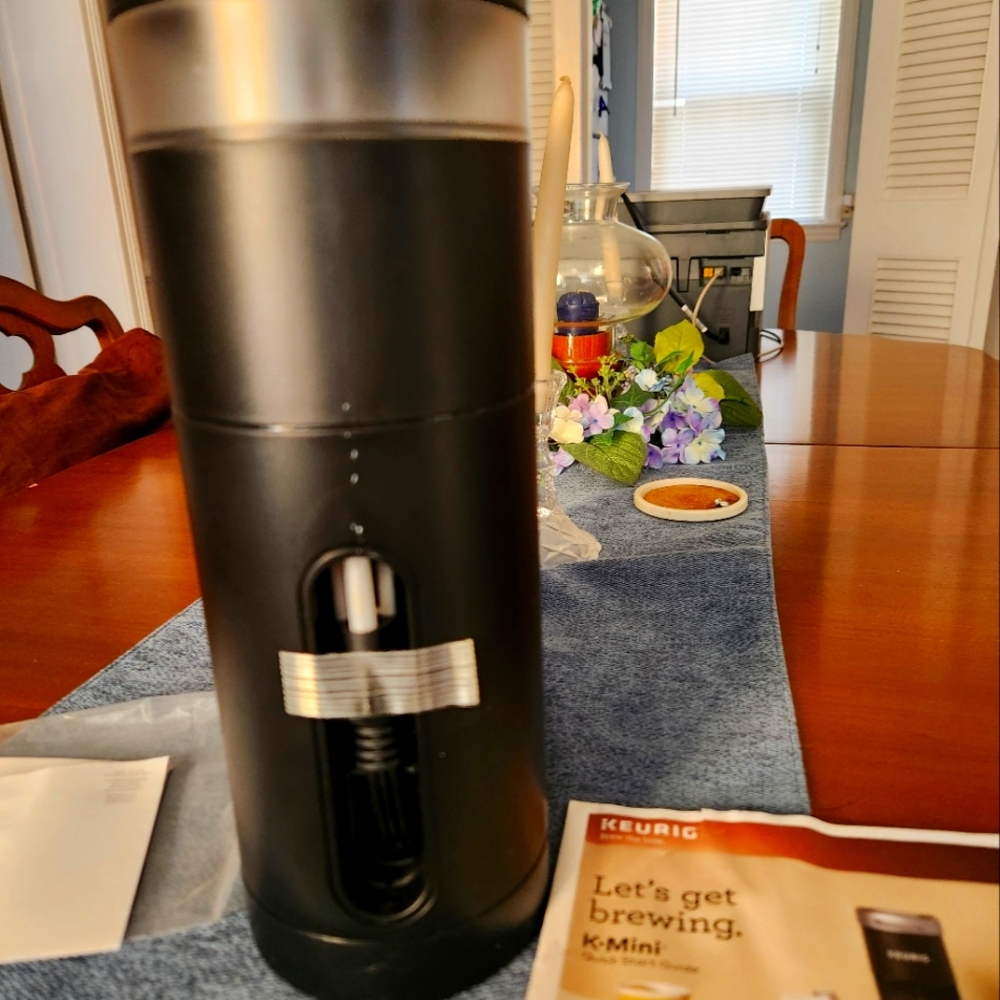 Keurig mini single serve coffee maker